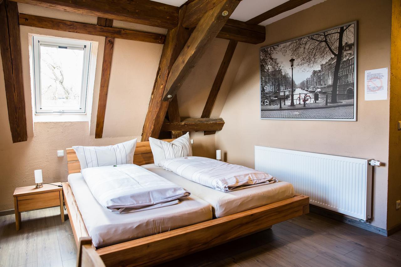 Landhotel Im Hexenwinkel Wiernsheim Екстер'єр фото